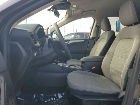 Certified 2020 Ford Escape SE image 15