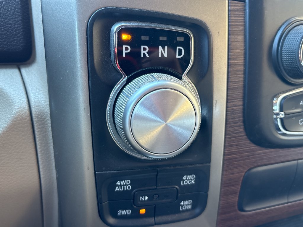Used 2013 RAM 1500 Laramie w/ Convenience Group AWD/4WD image 9