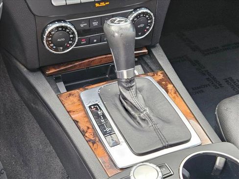 Used 2013 Mercedes-Benz C 250 Sedan image 12