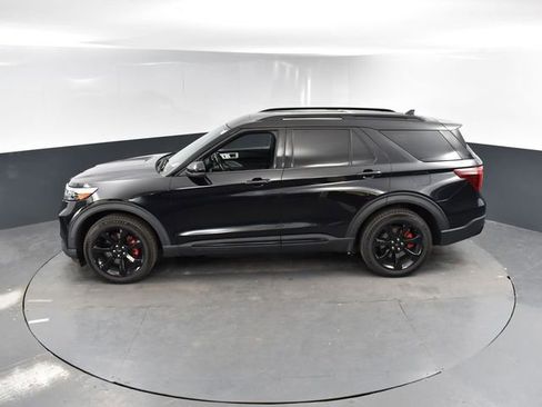 Used 2020 Ford Explorer ST w/ ST Street Pack image 37