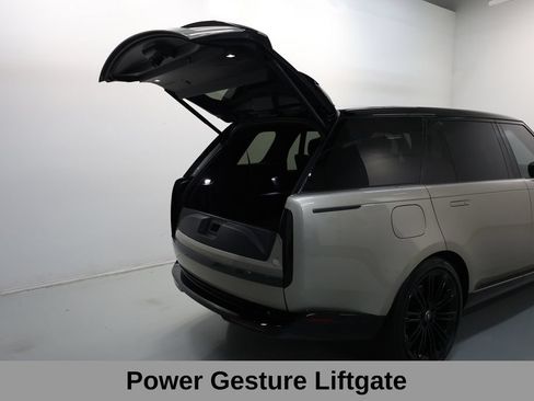 Used 2025 Land Rover Range Rover Long Wheelbase SE AWD/4WD image 55