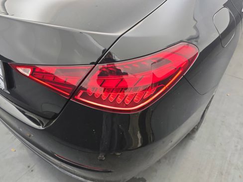 Used 2025 Mercedes-Benz C 300 Sedan image 16