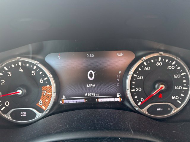 Used 2020 Jeep Renegade Trailhawk w/ Popular Equipment Group AWD/4WD image 11