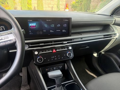 Used 2025 Hyundai Tucson SEL image 17