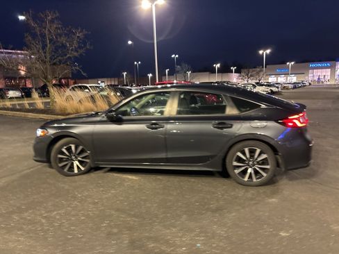 Certified 2023 Honda Civic EX-L image 12