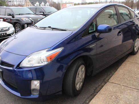 Used 2011 Toyota Prius Five image 5