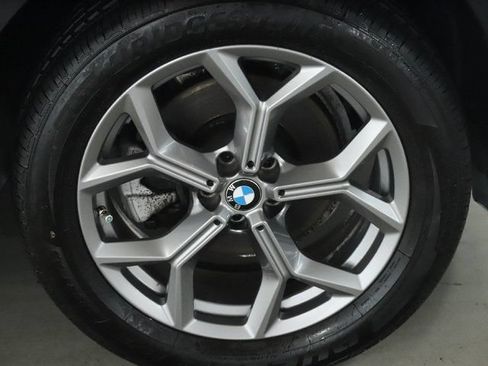 Used 2024 BMW X3 xDrive30i w/ Premium Package AWD/4WD image 11