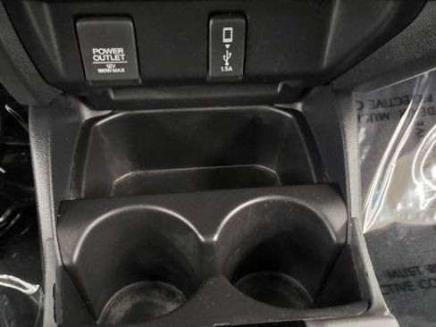 Used 2018 Honda Fit EX image 19
