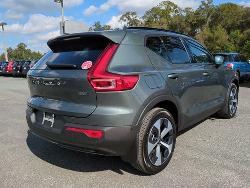 New 2026 Volvo XC40 B5 Plus w/ Protection Package Premier image 4