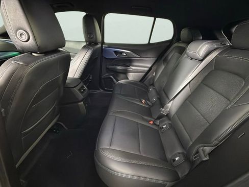 Certified 2025 Chevrolet Equinox EV LT w/ Convenience Package image 26