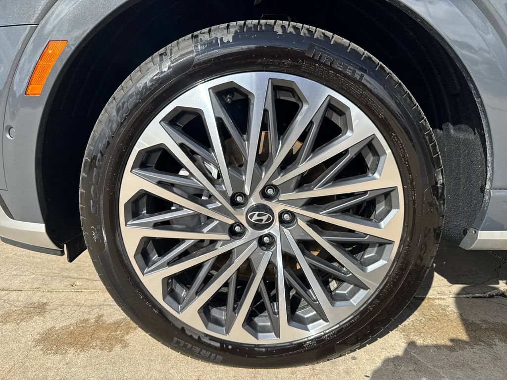 Used 2026 Hyundai Palisade Calligraphy AWD/4WD image 11