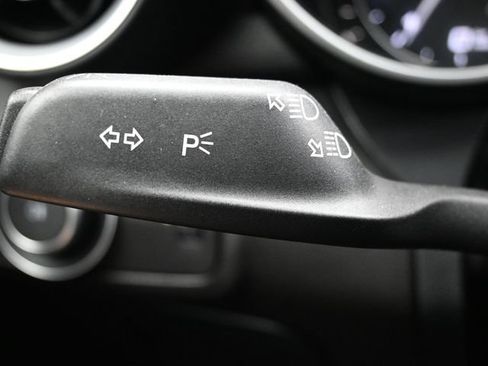 Used 2021 Alfa Romeo Giulia Ti w/ Nero Edizione RWD image 20