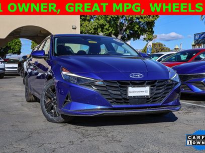 Certified 2021 Hyundai Elantra SEL w/ Convenience Package