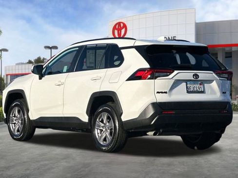 Certified 2022 Toyota RAV4 XLE image 8