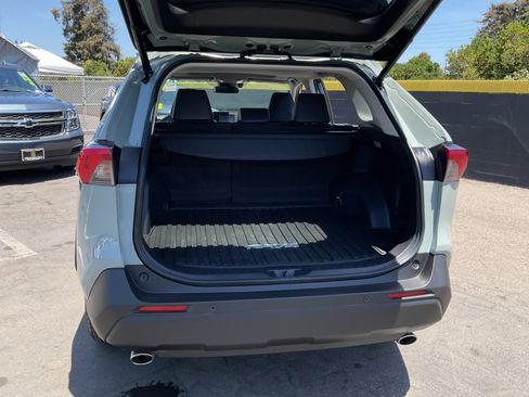 Used 2021 Toyota RAV4 XLE Premium AWD/4WD image 25