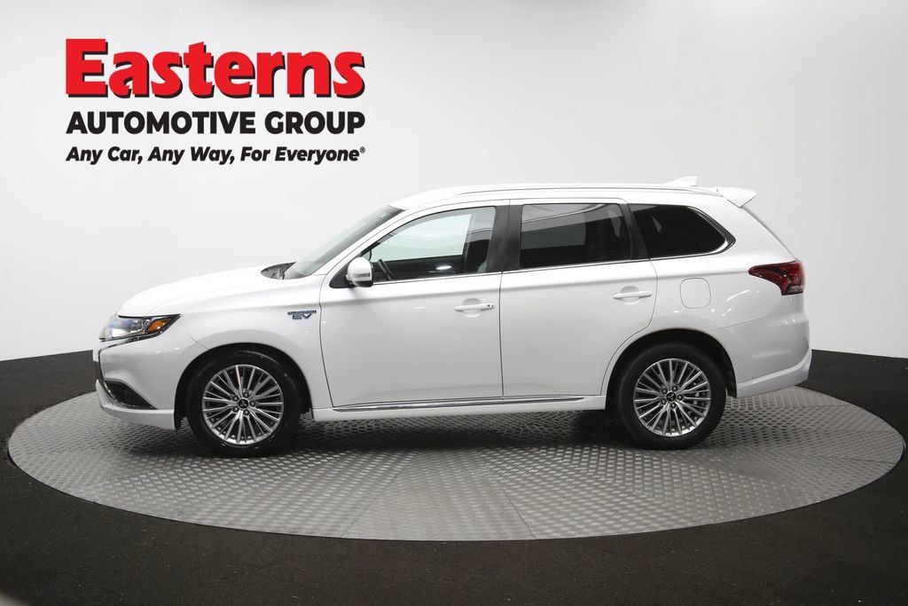 Used 2020 Mitsubishi Outlander SEL AWD/4WD image 61