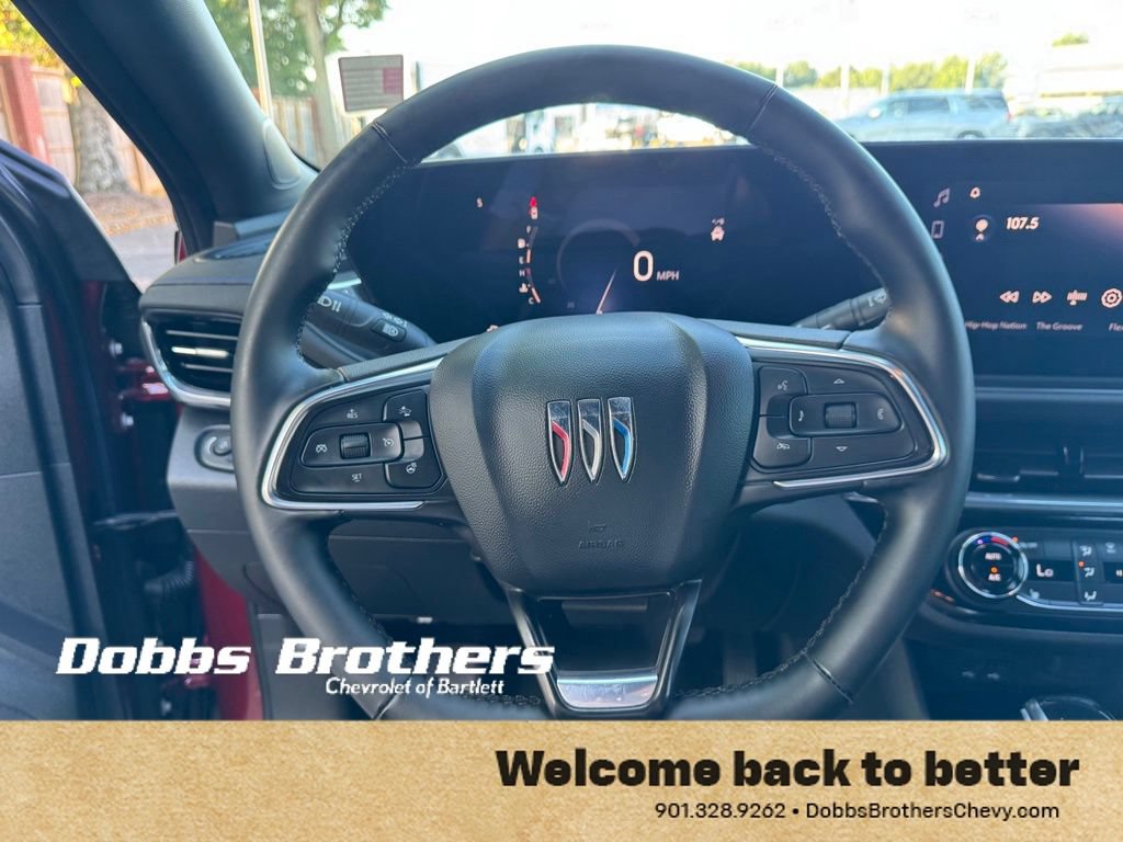 Used 2024 Buick Envista Sport Touring w/ Convenience I Package FWD image 17