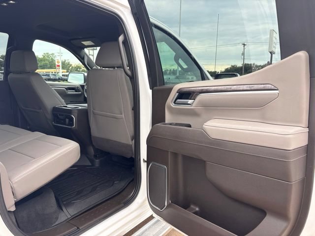 Used 2025 Chevrolet Silverado 1500 LTZ w/ Technology Package AWD/4WD image 34