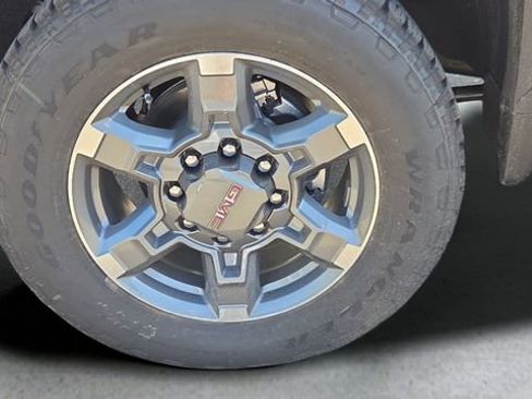 New 2026 GMC Sierra 2500 SLT w/ SLT Premium Package image 47