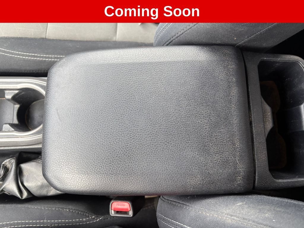 Used 2021 Toyota Tacoma TRD Off-Road w/ Technology Package AWD/4WD image 28
