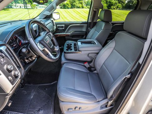 Used 2017 GMC Sierra 1500 SLT w/ SLT Preferred Package AWD/4WD image 37