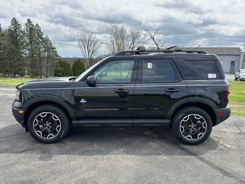 New 2025 Ford Bronco Sport Outer Banks AWD/4WD image 2