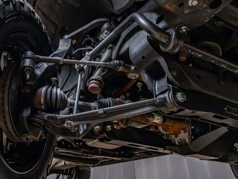 Used 2025 Chevrolet Silverado 2500 High Country w/ Technology Package image 14