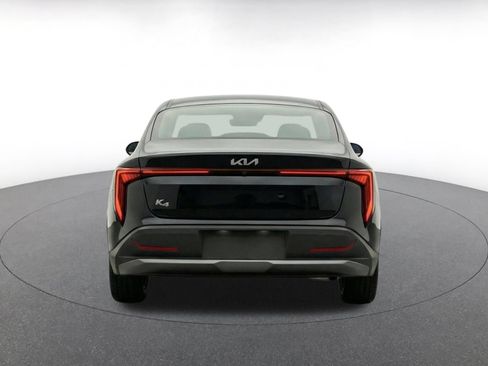 Used 2025 Kia K4 FWD image 8
