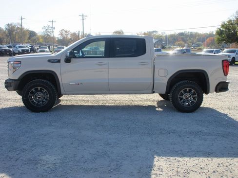 New 2026 GMC Sierra 1500 AT4X image 10