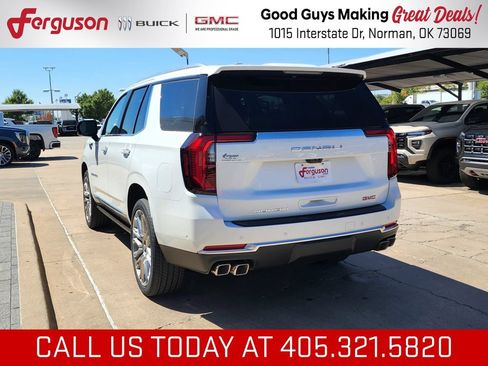 New 2026 GMC Yukon Denali w/ Denali Reserve Package AWD/4WD image 5