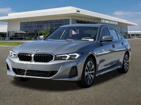 New 2026 BMW 330i Sedan w/ Convenience Package image 3