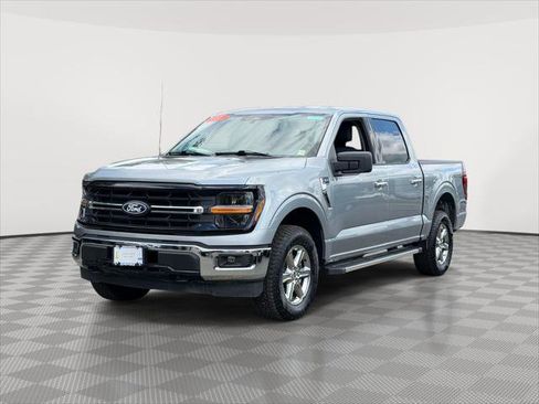 Used 2025 Ford F150 XLT w/ Equipment Group 301A Standard AWD/4WD image 2