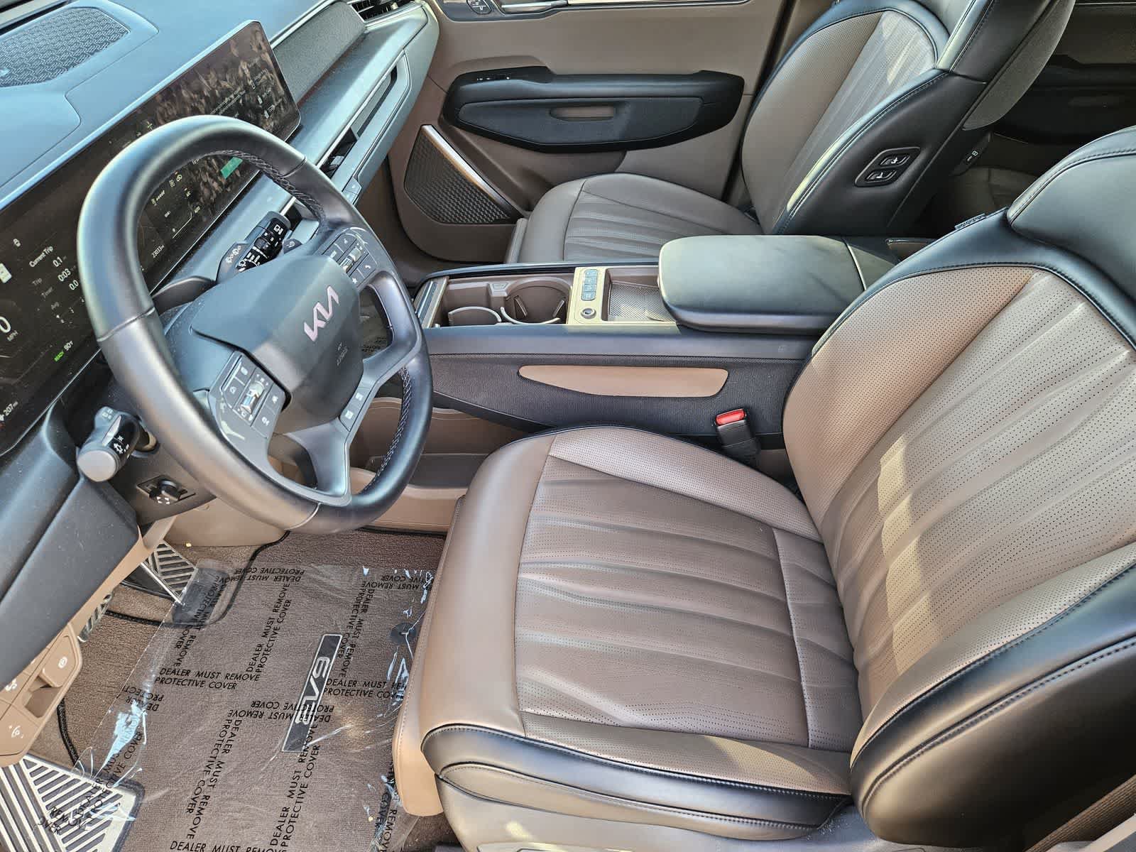 Certified 2024 Kia EV9 GT-Line AWD/4WD image 11