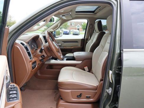 Used 2020 RAM 2500 Laramie AWD/4WD image 10