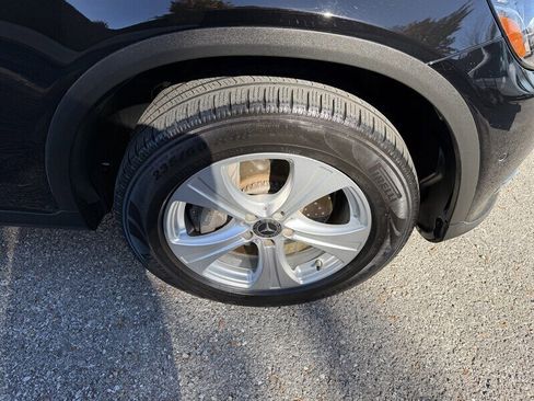 Used 2018 Mercedes-Benz GLC 350e 4MATIC image 14