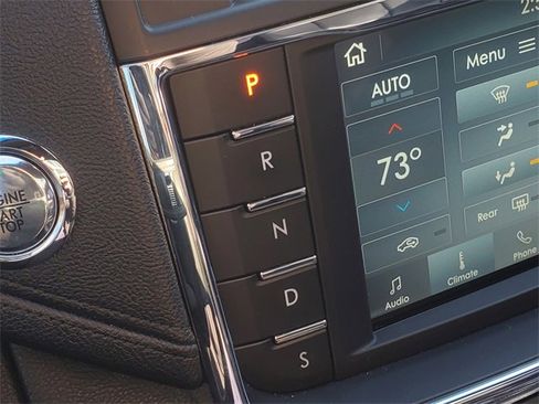 Used 2019 Lincoln Continental Reserve image 30