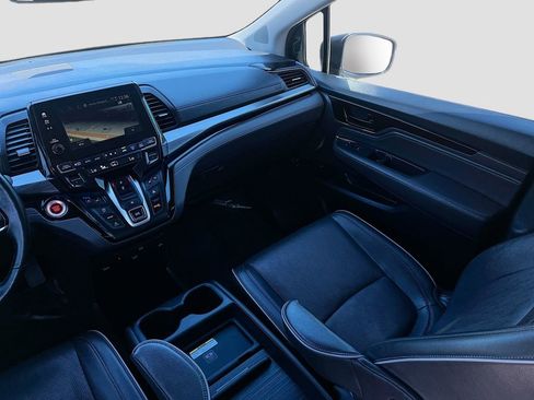 Used 2023 Honda Odyssey Elite image 25