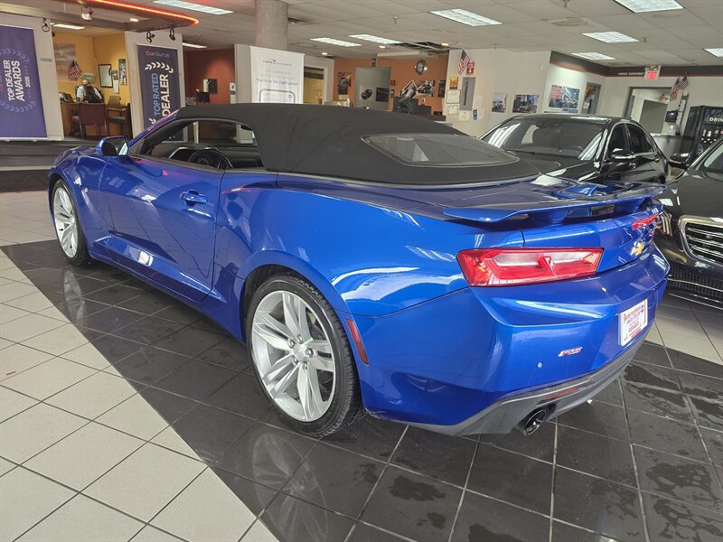 Used 2017 Chevrolet Camaro LT RWD image 39