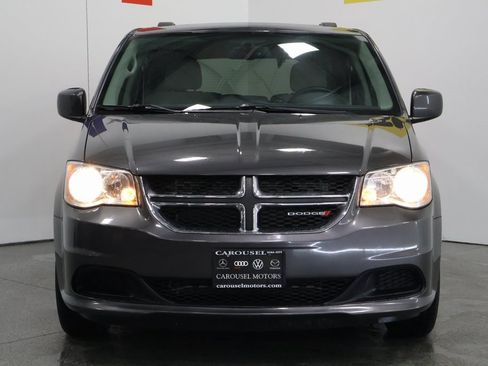 Used 2015 Dodge Grand Caravan SXT w/ UConnect Hands-Free Group image 7
