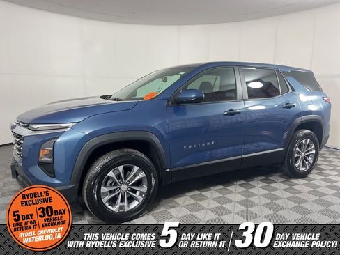 Certified 2025 Chevrolet Equinox LT w/ LPO, Floor Liner Package image 11