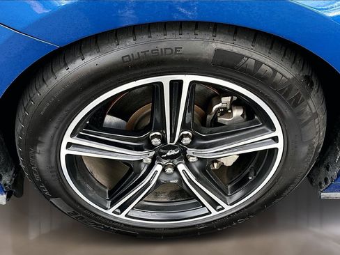 Used 2024 Ford Mustang Premium image 34