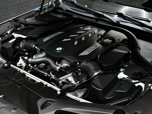 Used 2019 BMW M850i xDrive Convertible AWD/4WD image 16