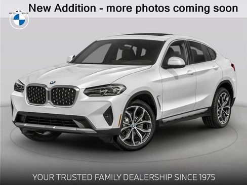 Used 2024 BMW X4 xDrive30i w/ Premium Package AWD/4WD image 1
