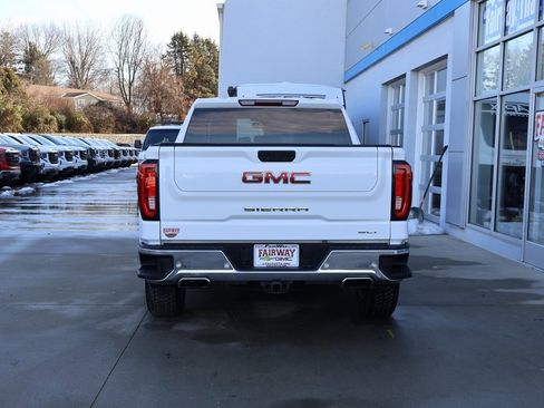 Certified 2020 GMC Sierra 1500 SLT w/ Driver Alert Package I image 9