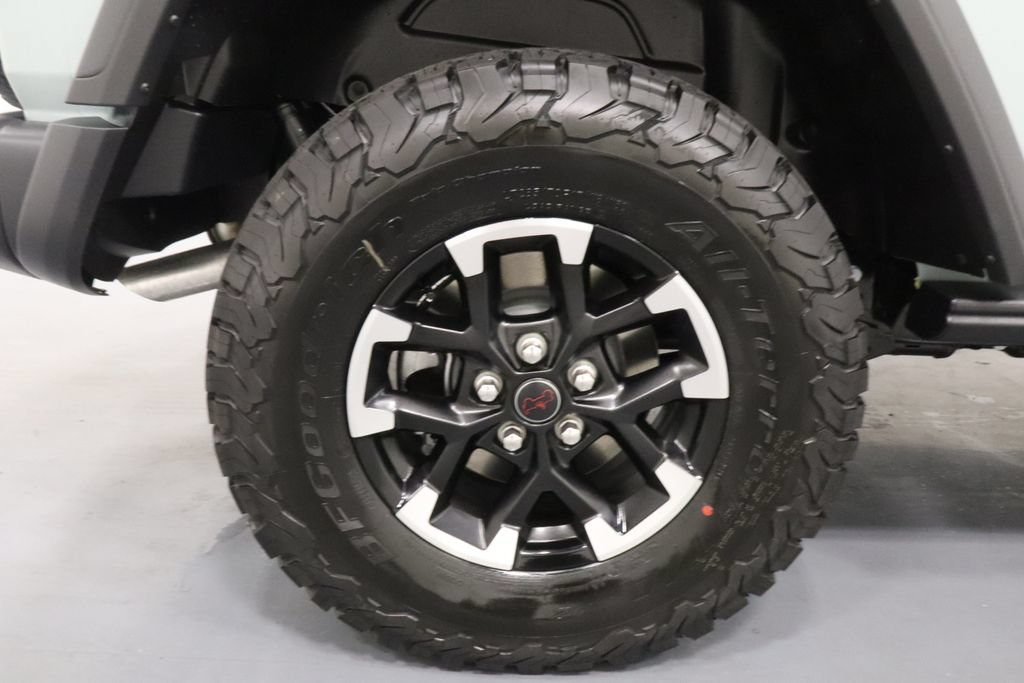 New 2026 Jeep Wrangler Unlimited Rubicon AWD/4WD image 25