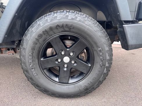 Used 2016 Jeep Wrangler Sport w/ Quick Order Package 24S AWD/4WD image 22