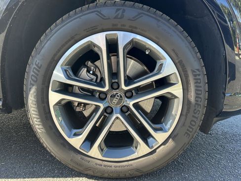 Certified 2025 Audi Q5 Premium Plus w/ Premium Plus image 11
