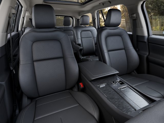 New 2027 Lincoln Aviator AWD image 11