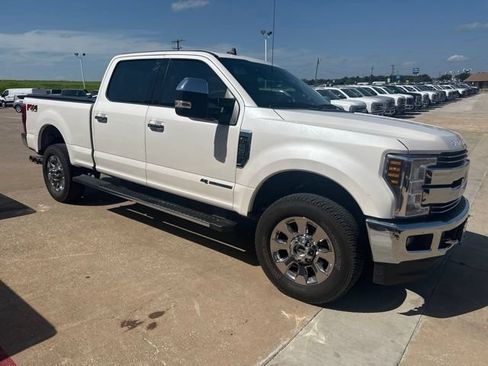 Used 2019 Ford F250 Lariat w/ Lariat Ultimate Package AWD/4WD image 5