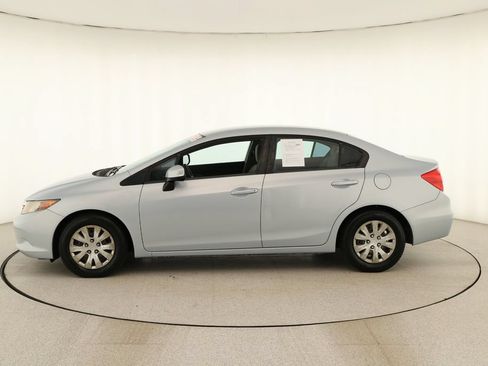 Used 2012 Honda Civic LX image 2